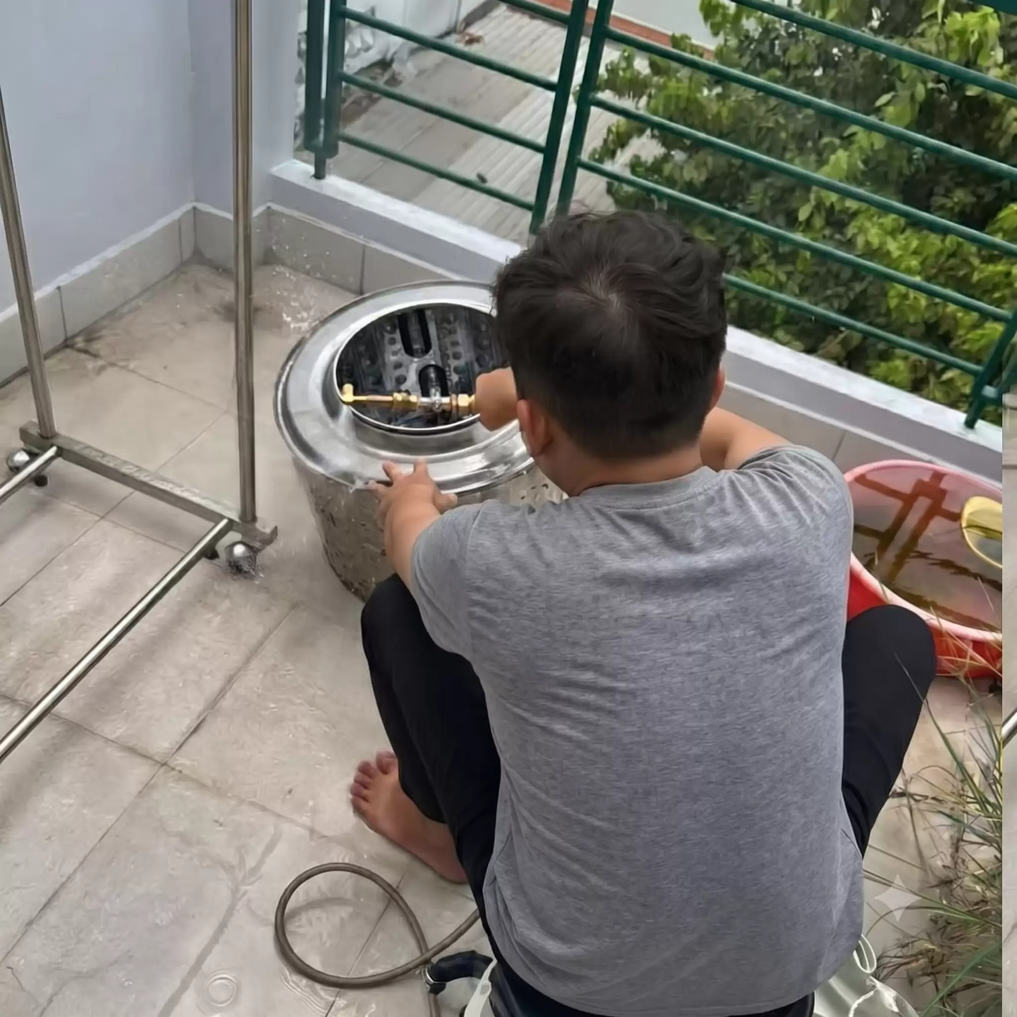 Gọi Thợ Vệ Sinh Máy Giặt – Chuyên Nghiệp Làm Sạch Tận Gốc Cặn Bẩn
