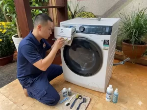 Vệ Sinh Lồng Giặt Tại Nhà TP.HCM – Tháo Rã Lồng Sạch Bong 99.9%