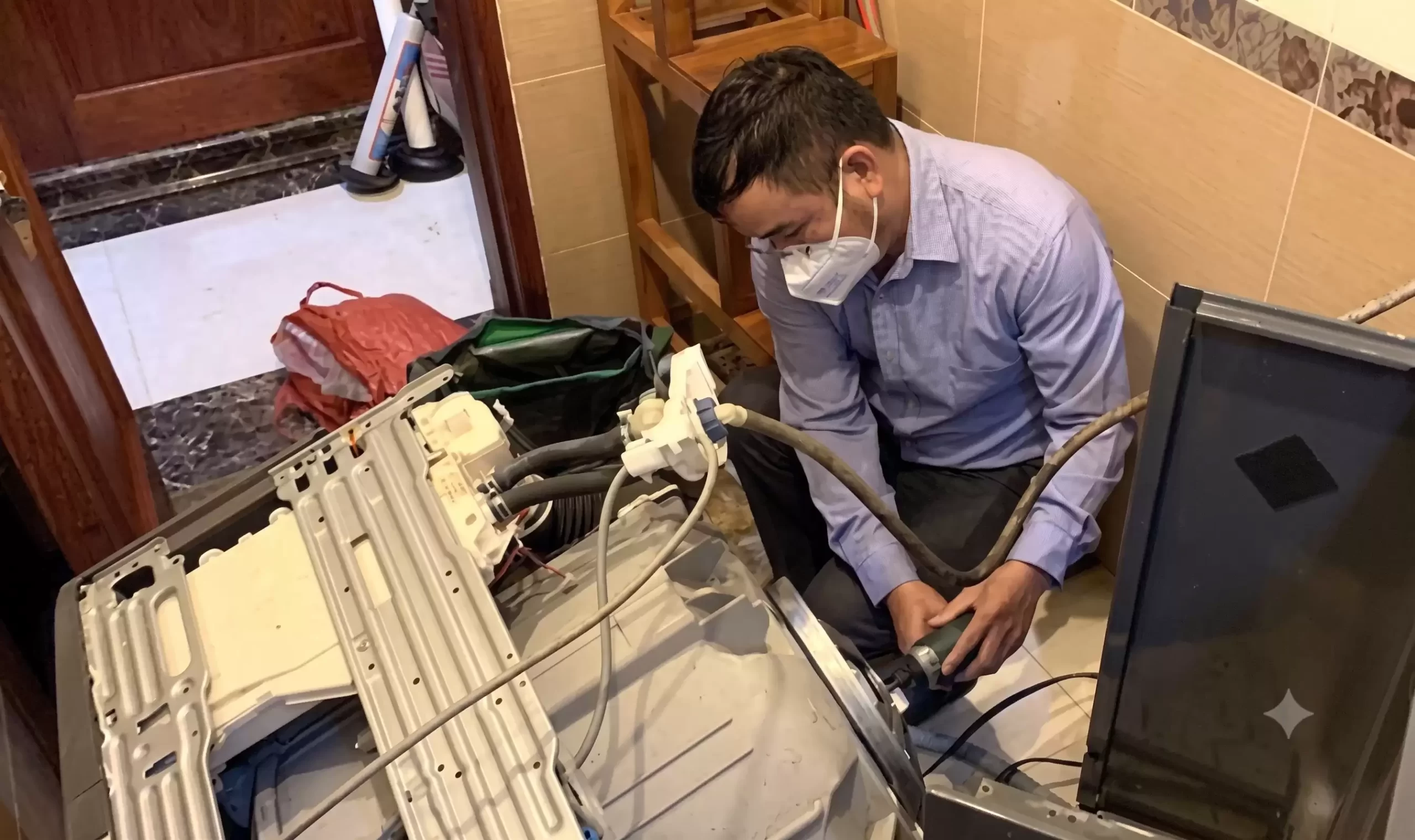 Sửa Máy Giặt Cửa Ngang TPHCM – Bắt Đúng Bệnh Không Vẽ Vời Lội Hẻm Tới Liền