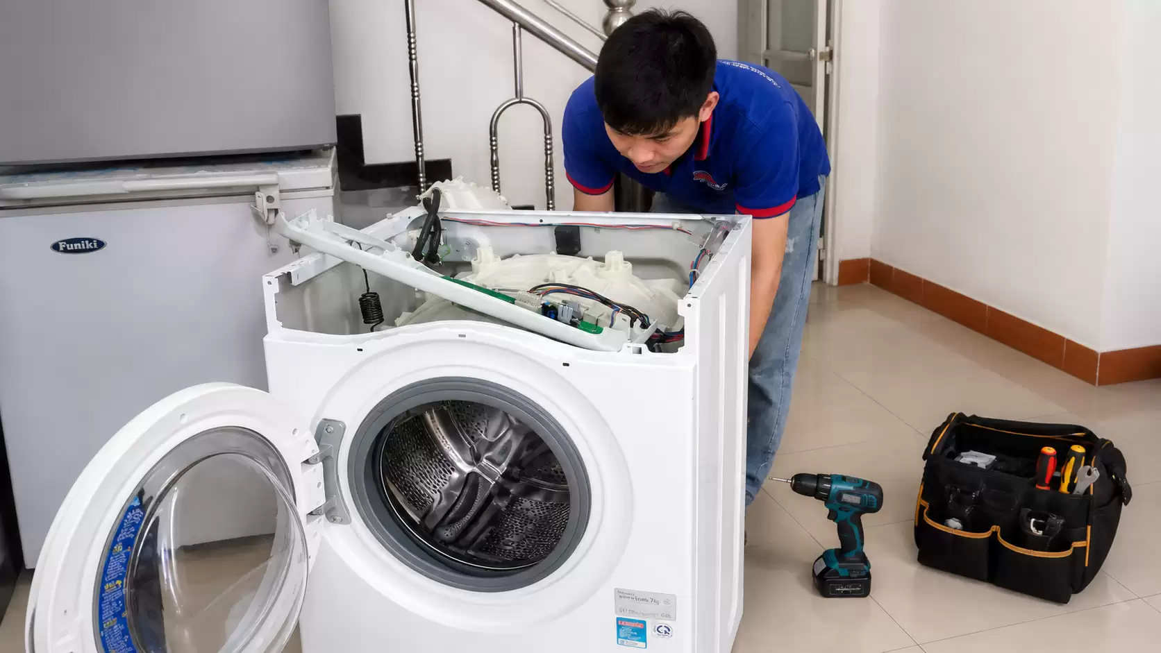 Sửa Máy Sấy Quần Áo Candy Tại TPHCM – Dứt Điểm Hư Hỏng Thợ Tới Liền Sau 15 Phút